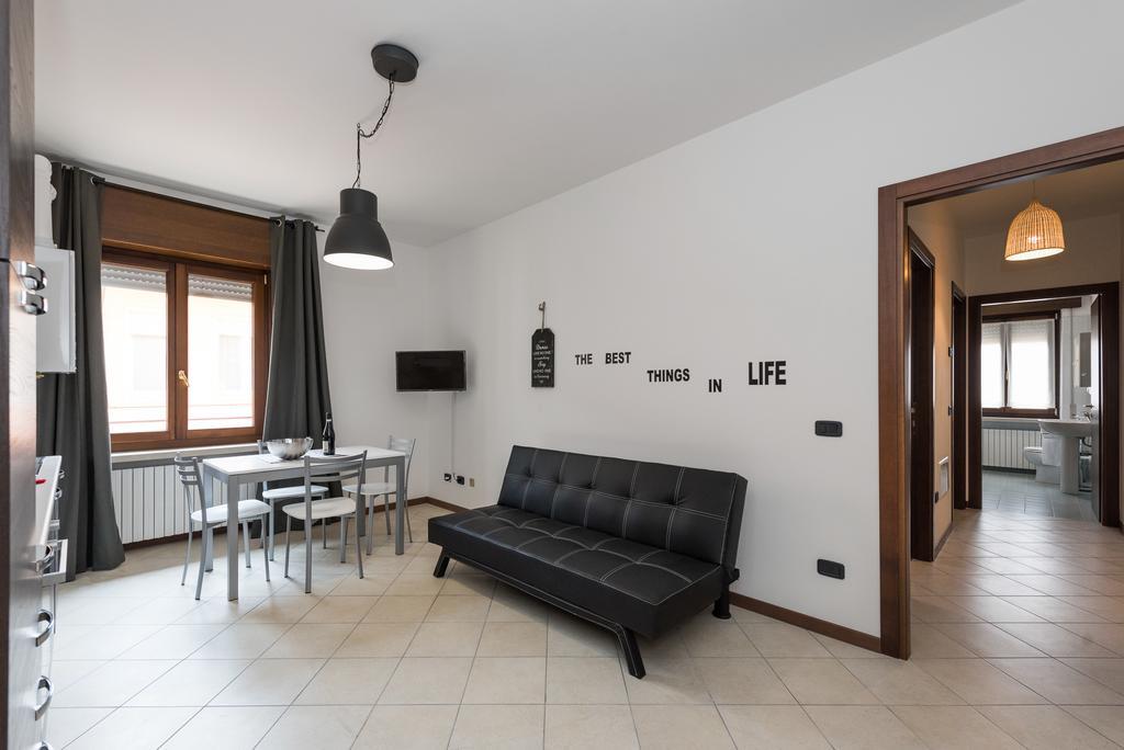 Ortaglia Apartment Torri Del Benaco Exterior photo